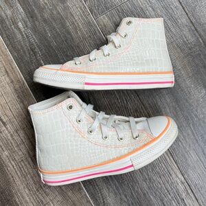 Converse all star Stylish Kids High-Top Sneakers White and Pink 1y
